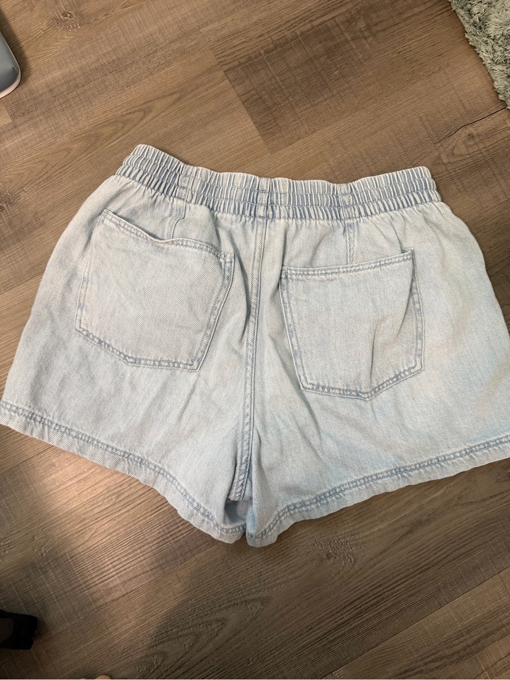 Universal Thread Light Wash Denim Drawstring Shorts - Picture 3 of 4